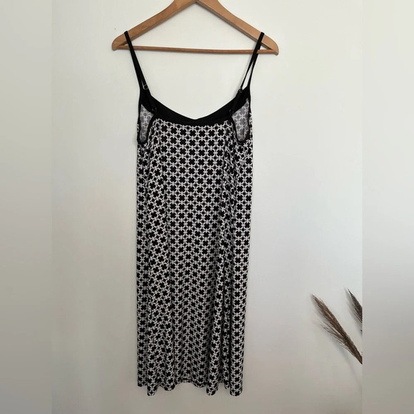 Black and White patterned Slip Dress size XL - Picture 4 of 4